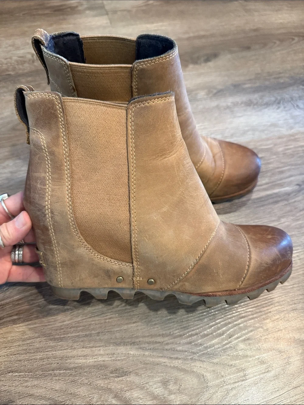 Sorel Women’s Lea Wedge Platform Booties Boots in Brown Leather Size 7.5
